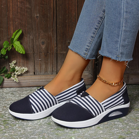 🔥Last Day Promotion 50% OFF - Women's Comfort Striped Slip-On Orthopaedic Sneakers