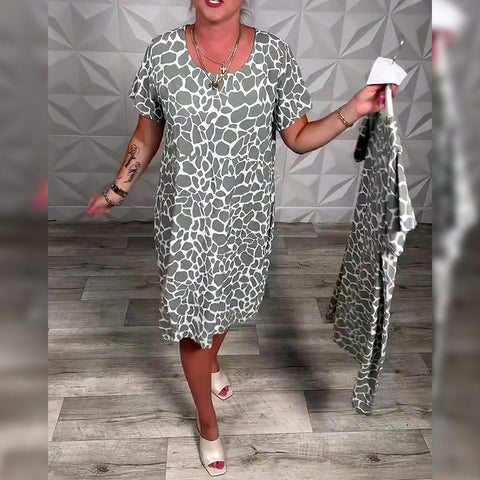 Sukienka z okrągłym dekoltem w stylu casual z nadrukiem