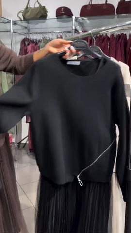 Sukienka damska z bocznym zamkiem błyskawicznym i łatkami